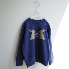 ネイビーブルー