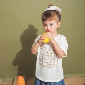 【aBity select./アビティセレクト】ニュアンスフラワープリント半袖Tシャツ