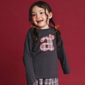 【aBity select./アビティセレクト】チェック柄アップリケ長袖Tシャツ