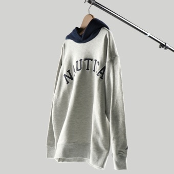 【NAUTICA/ノーティカ】アップリケロゴ裏毛パーカー